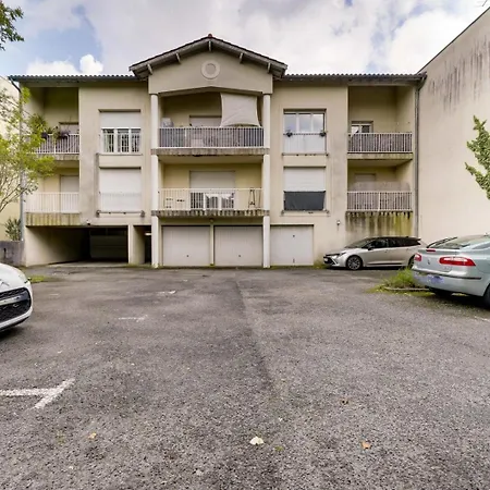 Bel T2 Avec Parking Apartment Merignac (Gironde)